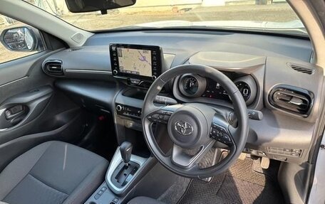 Toyota Yaris Cross, 2023 год, 1 150 100 рублей, 8 фотография