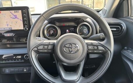 Toyota Yaris Cross, 2023 год, 1 150 100 рублей, 12 фотография