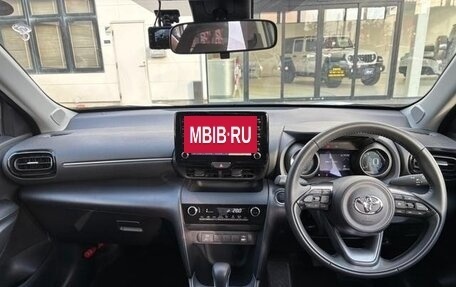 Toyota Yaris Cross, 2023 год, 1 150 100 рублей, 11 фотография