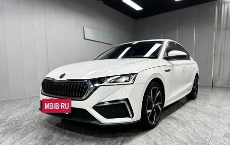 Skoda Octavia IV, 2022 год, 2 120 000 рублей, 3 фотография