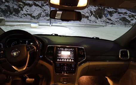 Jeep Grand Cherokee, 2013 год, 2 200 000 рублей, 4 фотография