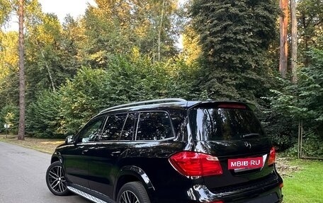 Mercedes-Benz GL-Класс, 2014 год, 2 650 000 рублей, 10 фотография