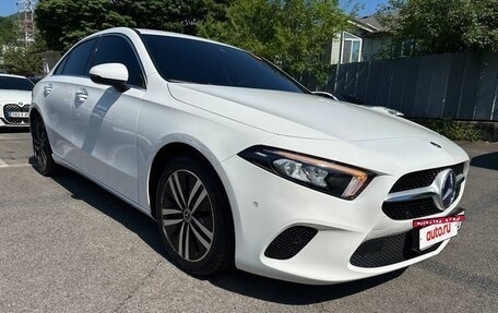 Mercedes-Benz A-Класс, 2022 год, 2 490 099 рублей, 3 фотография