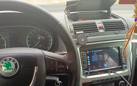 Skoda Octavia, 2010 год, 635 000 рублей, 2 фотография