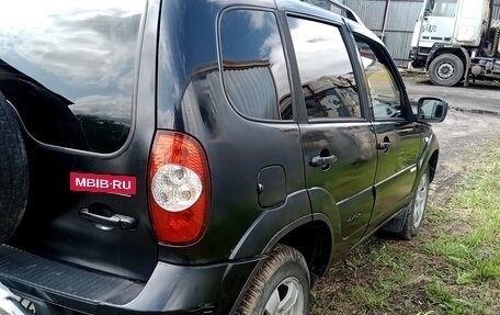 Chevrolet Niva I рестайлинг, 2012 год, 405 000 рублей, 10 фотография