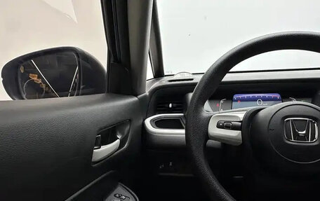 Honda Fit, 2022 год, 972 000 рублей, 20 фотография