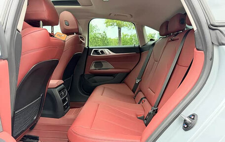 BMW 4 серия, 2024 год, 4 908 000 рублей, 12 фотография
