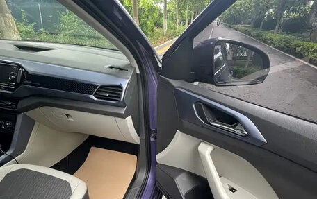 Volkswagen T-Cross I, 2023 год, 1 239 003 рублей, 14 фотография
