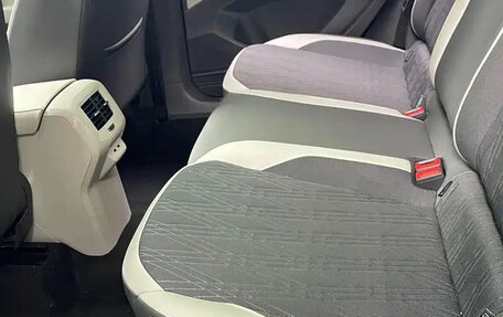Volkswagen T-Cross I, 2023 год, 1 239 003 рублей, 13 фотография