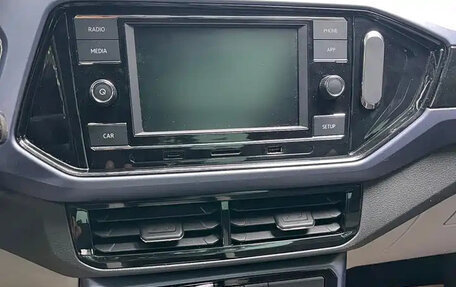 Volkswagen T-Cross I, 2023 год, 1 239 003 рублей, 9 фотография