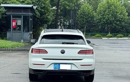 Volkswagen Passat CC, 2023 год, 3 848 971 рублей, 5 фотография