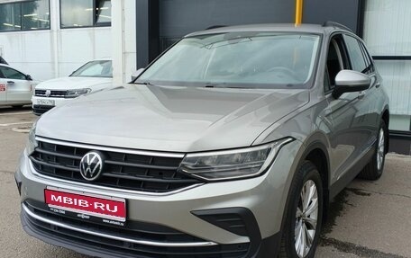 Volkswagen Tiguan II, 2021 год, 2 490 000 рублей, 1 фотография
