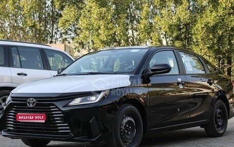 Toyota Yaris, 2026 год, 2 500 000 рублей, 1 фотография