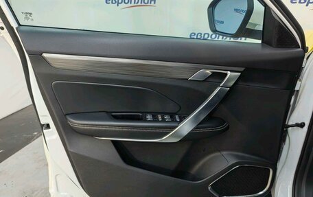Geely Atlas, 2024 год, 1 646 000 рублей, 9 фотография