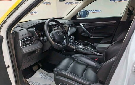 Geely Atlas, 2024 год, 1 646 000 рублей, 8 фотография