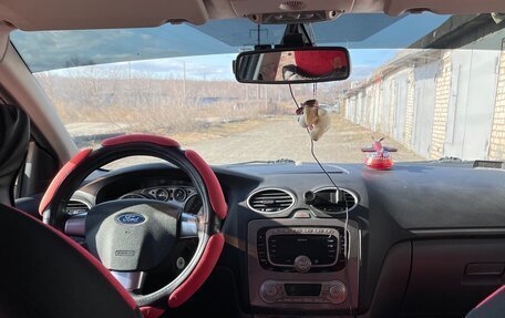 Ford Focus II рестайлинг, 2010 год, 550 000 рублей, 5 фотография