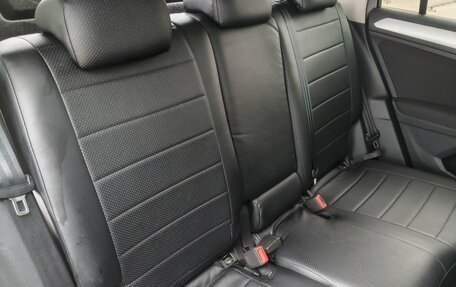 Volkswagen Tiguan II, 2021 год, 2 490 000 рублей, 13 фотография
