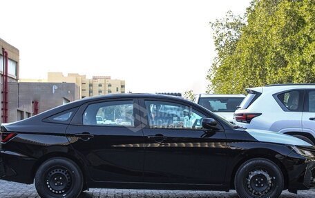Toyota Yaris, 2026 год, 2 500 000 рублей, 4 фотография