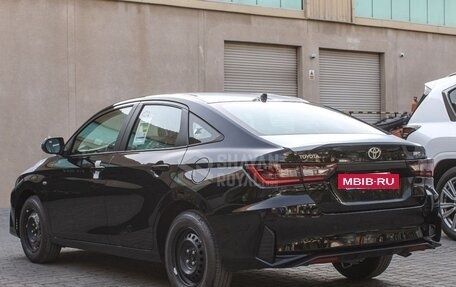 Toyota Yaris, 2026 год, 2 500 000 рублей, 7 фотография