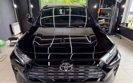 Toyota RAV4, 2020 год, 3 599 999 рублей, 3 фотография