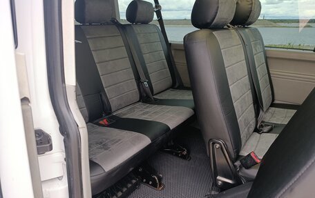 Volkswagen Caravelle T5, 2012 год, 1 999 999 рублей, 12 фотография