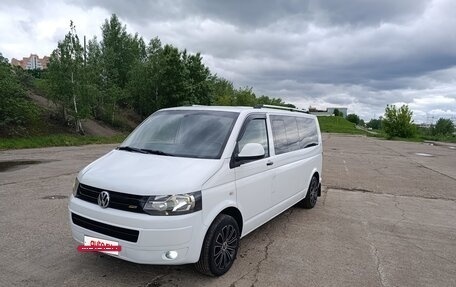 Volkswagen Caravelle T5, 2012 год, 1 999 999 рублей, 4 фотография
