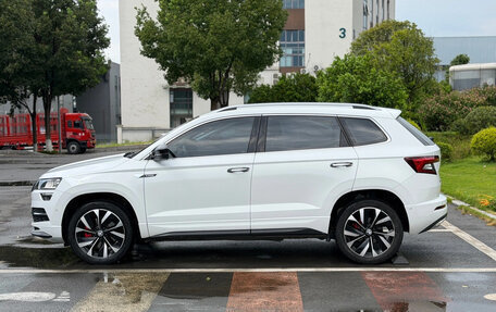 Skoda Karoq I, 2023 год, 2 097 000 рублей, 4 фотография