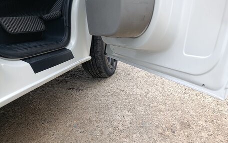 Volkswagen Caravelle T5, 2012 год, 1 999 999 рублей, 26 фотография