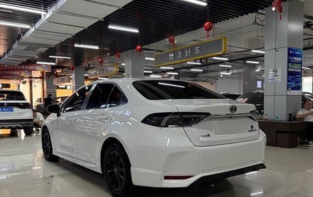 Toyota Corolla, 2022 год, 1 600 000 рублей, 3 фотография