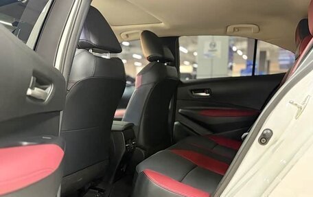 Toyota Corolla, 2022 год, 1 600 000 рублей, 4 фотография