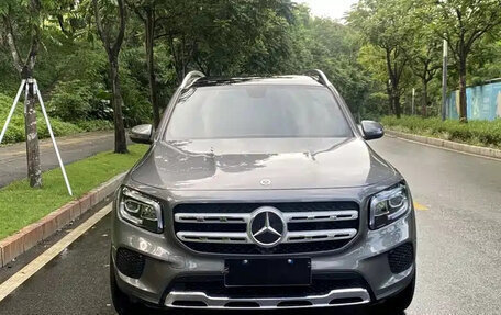 Mercedes-Benz GLB, 2023 год, 2 149 003 рублей, 2 фотография