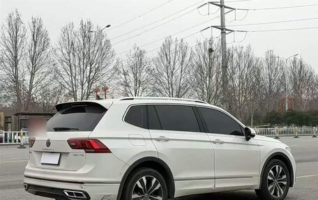 Volkswagen Tiguan II, 2025 год, 3 665 026 рублей, 3 фотография