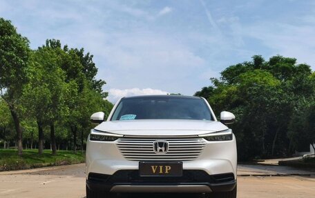 Honda Vezel, 2023 год, 2 090 000 рублей, 2 фотография