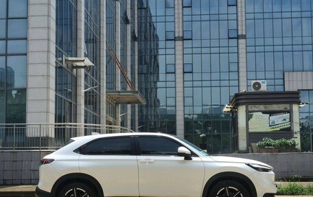 Honda Vezel, 2023 год, 2 090 000 рублей, 3 фотография
