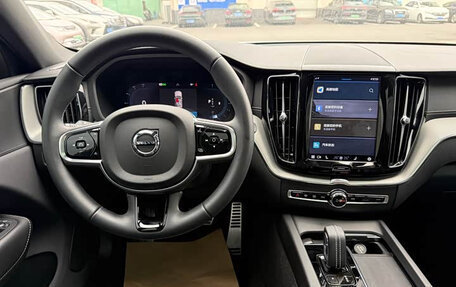Volvo XC60 II, 2022 год, 4 183 304 рублей, 11 фотография