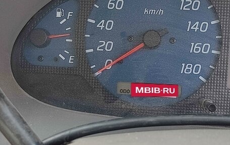Nissan Cube II, 2001 год, 90 000 рублей, 11 фотография