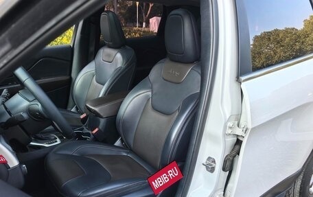 Jeep Cherokee, 2021 год, 1 280 000 рублей, 23 фотография