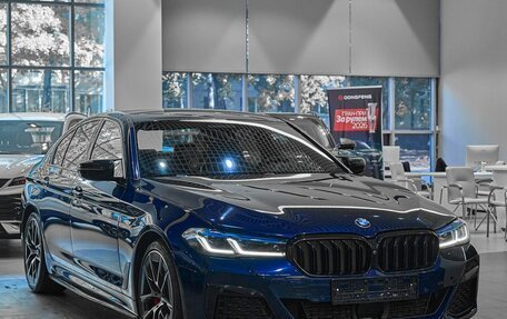 BMW 5 серия, 2020 год, 5 650 000 рублей, 1 фотография