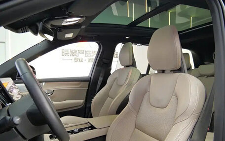 Volvo XC90 II рестайлинг, 2026 год, 8 500 001 рублей, 10 фотография