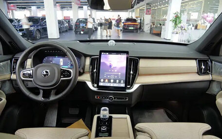 Volvo XC90 II рестайлинг, 2026 год, 8 500 001 рублей, 15 фотография