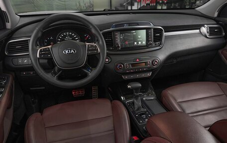 KIA Sorento III Prime рестайлинг, 2019 год, 2 649 000 рублей, 8 фотография