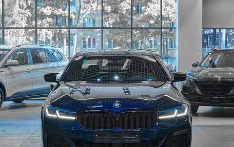 BMW 5 серия, 2020 год, 5 650 000 рублей, 2 фотография