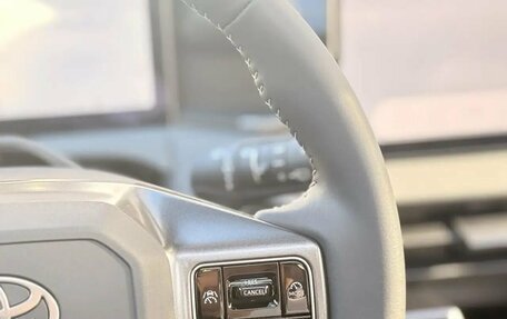 Toyota RAV4, 2026 год, 4 000 000 рублей, 17 фотография