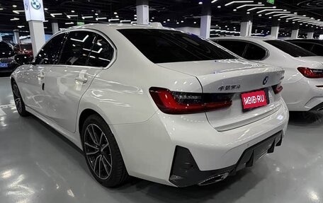 BMW 3 серия, 2024 год, 2 900 000 рублей, 4 фотография