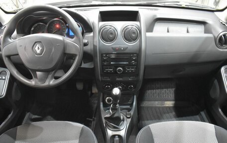 Renault Duster I рестайлинг, 2016 год, 895 000 рублей, 12 фотография