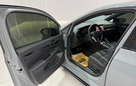 Volkswagen Golf VIII, 2022 год, 1 950 000 рублей, 7 фотография