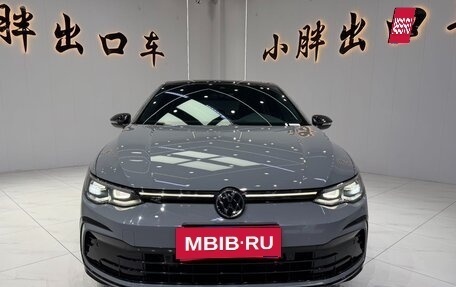 Volkswagen Golf VIII, 2022 год, 1 950 000 рублей, 3 фотография