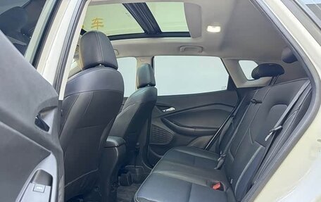 Chevrolet Trax, 2023 год, 1 280 000 рублей, 7 фотография