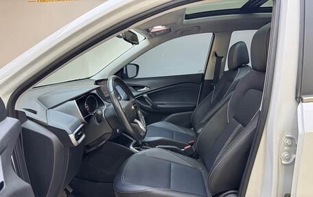 Chevrolet Trax, 2023 год, 1 280 000 рублей, 6 фотография
