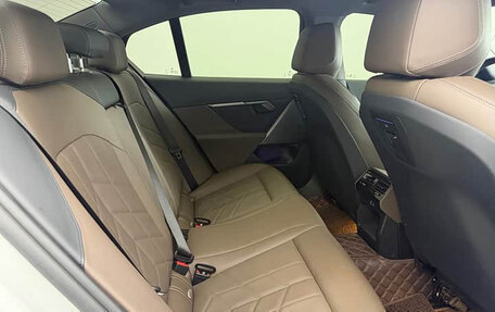 BMW 5 серия, 2024 год, 5 502 454 рублей, 14 фотография